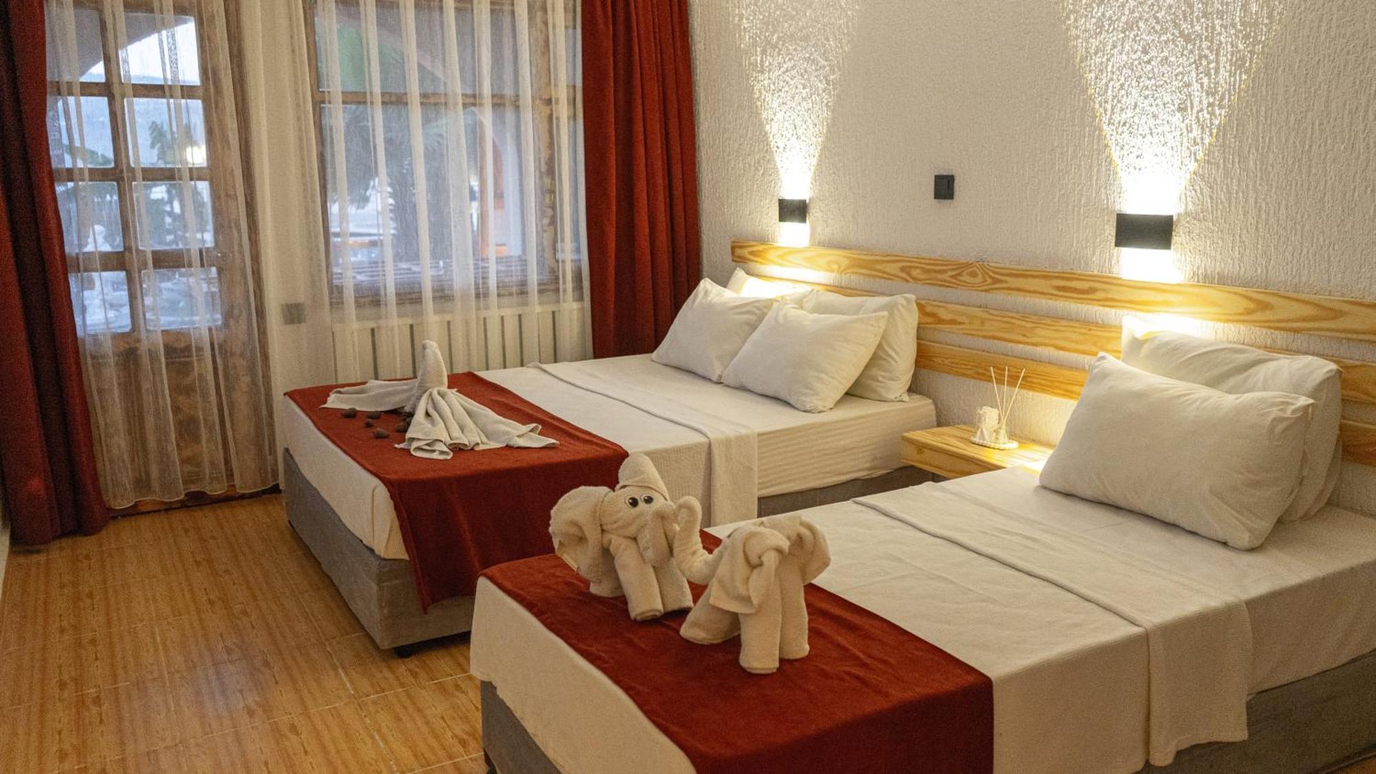 Club Aquarium Hotel & Spa Guvercinlik  Eksteriør bilde
